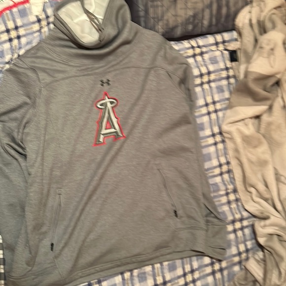 Turtle neck - Picture 1 of 3